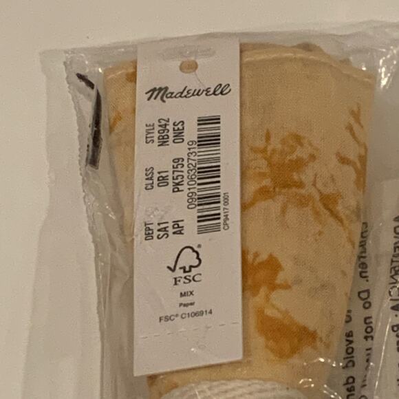 Madewell Yellow Tie-Dye Organic Cotton Bandana NEW 21 1/2"L x 21 1/2"W. - Picture 4 of 4